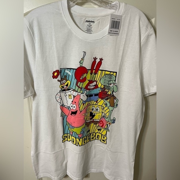 ****Donated****SPONGEBOB Classic Cartoon graphic t-shirt size XL - Picture 1 of 4
